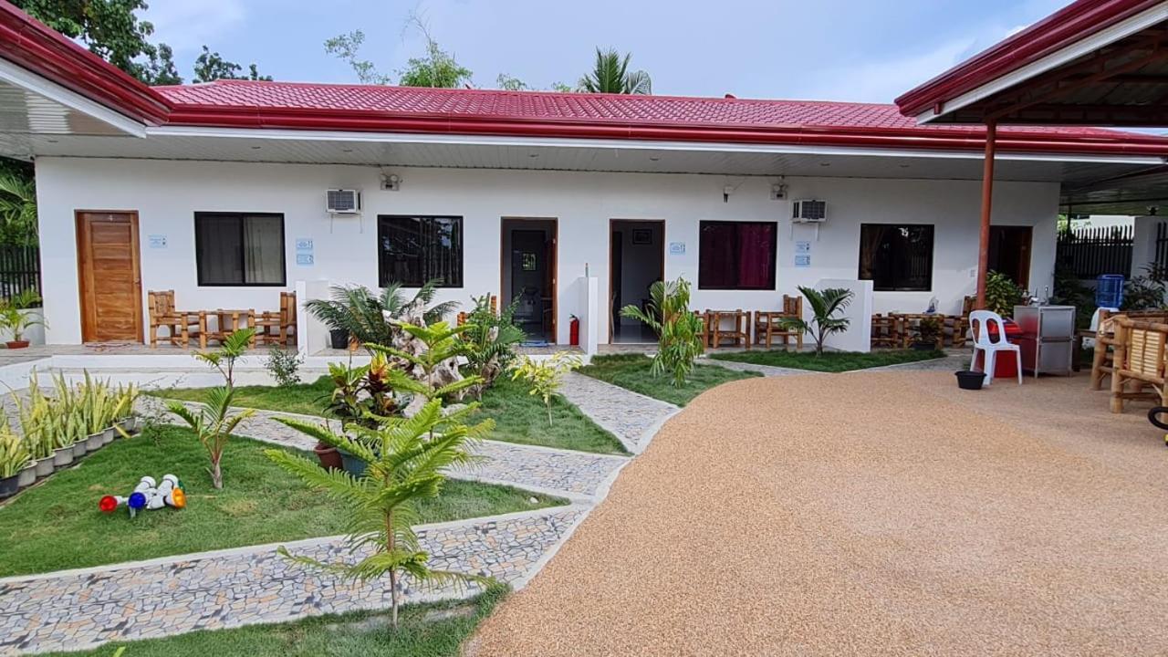 Babas Guesthouse Moalboal Exterior foto